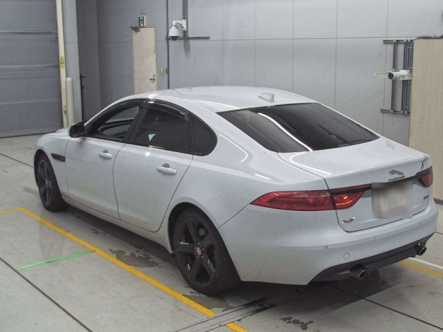 JAGUAR XF SERIES 2016