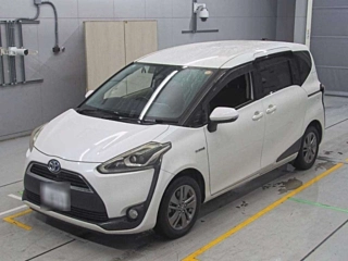 TOYOTA SIENTA 2015
