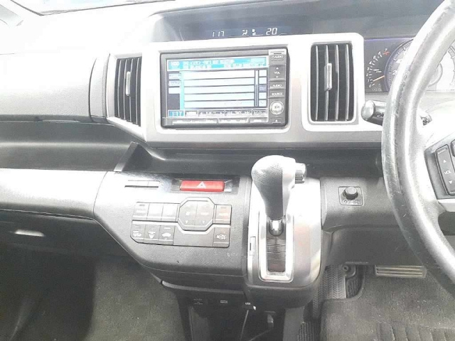 HONDA STEP WAGON 2012