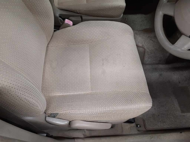 TOYOTA RAUM 2010