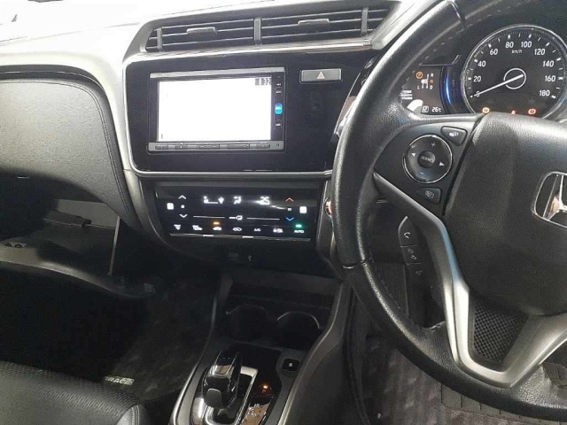 HONDA GRACE 2017