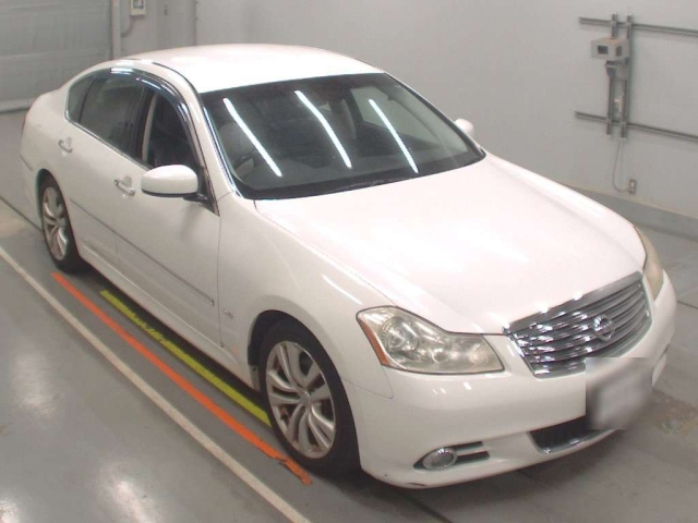 NISSAN FUGA 2009