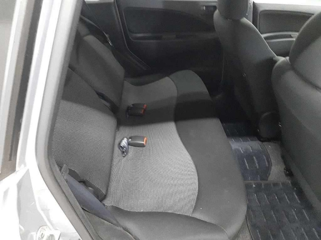 MITSUBISHI COLT 2010