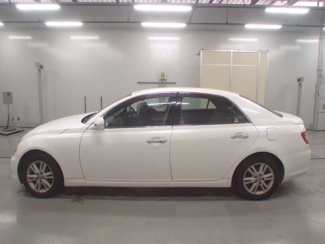 TOYOTA MARK X 2008