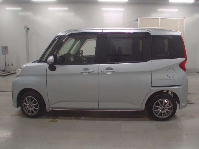 SUBARU JUSTY 2017