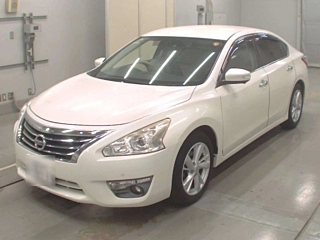 NISSAN TEANA 2017