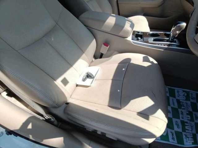NISSAN TEANA 2017