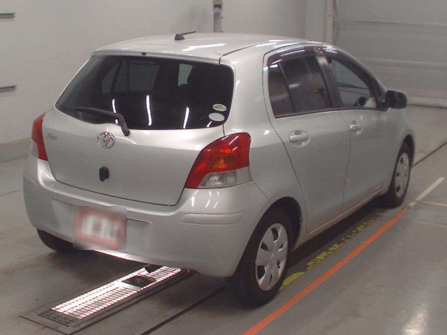 TOYOTA VITZ 2008
