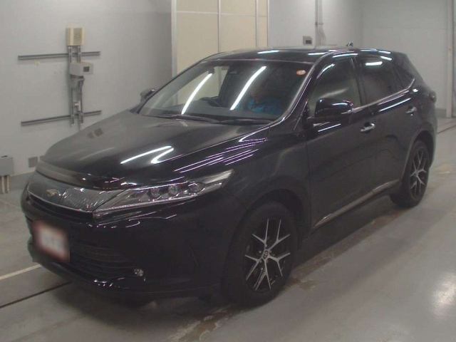 TOYOTA HARRIER 2020