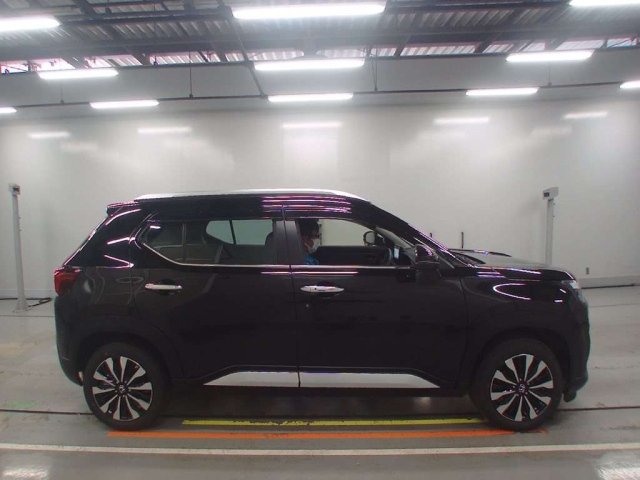 HONDA WR-V 2024