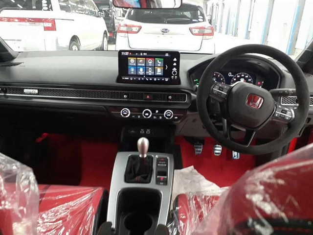 HONDA CIVIC 2024
