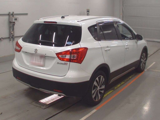 SUZUKI SX-4 2019