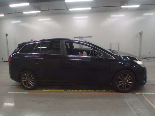 TOYOTA AVENSIS WAGON 2016