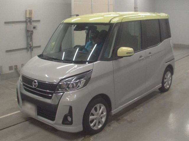 NISSAN DAYZ ROOX 2018