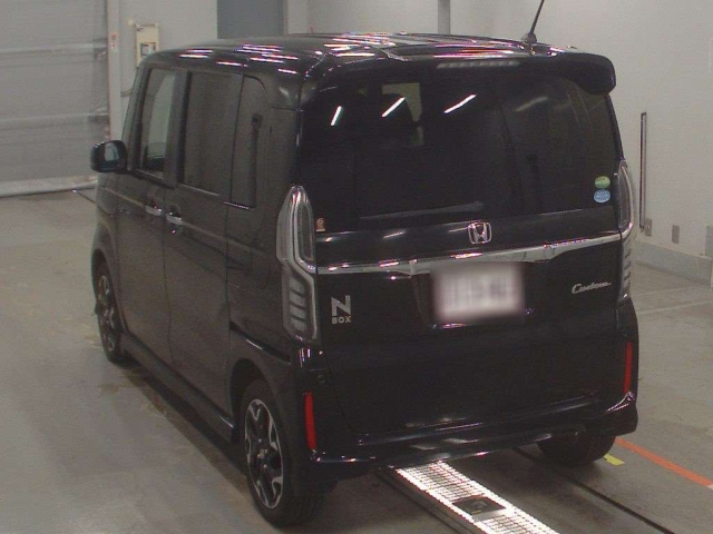 HONDA N BOX 2018
