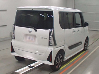 DAIHATSU TANTO 2025