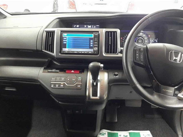 HONDA STEP WAGON 2010
