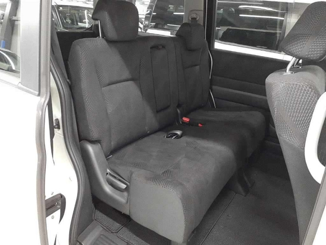 HONDA STEP WAGON 2010