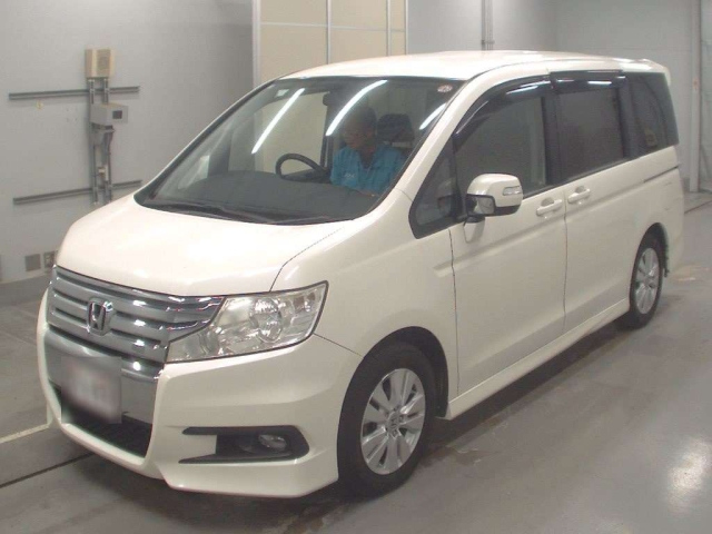 HONDA STEP WAGON 2010