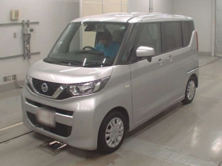 NISSAN ROOX 2020