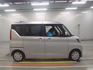 NISSAN ROOX 2020
