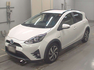 TOYOTA AQUA 2018
