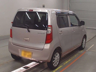 SUZUKI WAGON R 2013