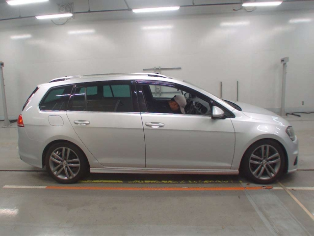 VOLKSWAGEN GOLF VARIANT 2014
