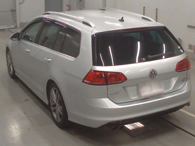 VOLKSWAGEN GOLF VARIANT 2014