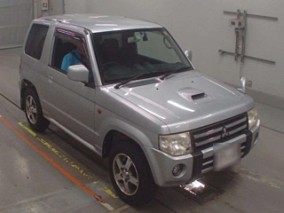 MITSUBISHI PAJERO MINI 2012
