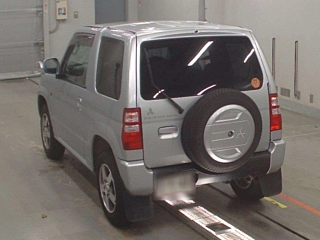 MITSUBISHI PAJERO MINI 2012