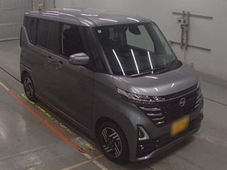 NISSAN ROOX 2024