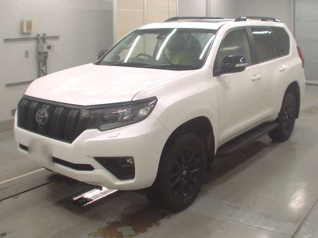 TOYOTA LAND CRUISER PRADO 2022