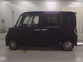 DAIHATSU TANTO 2017
