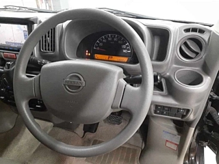 NISSAN CLIPPER VAN 2017