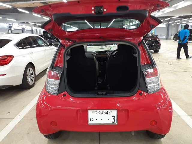 TOYOTA IQ 2014
