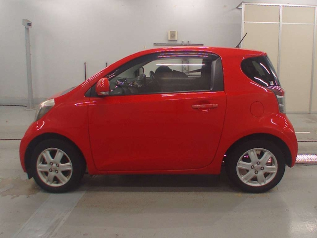 TOYOTA IQ 2014