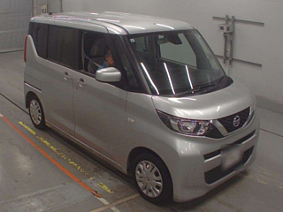 NISSAN ROOX 2020