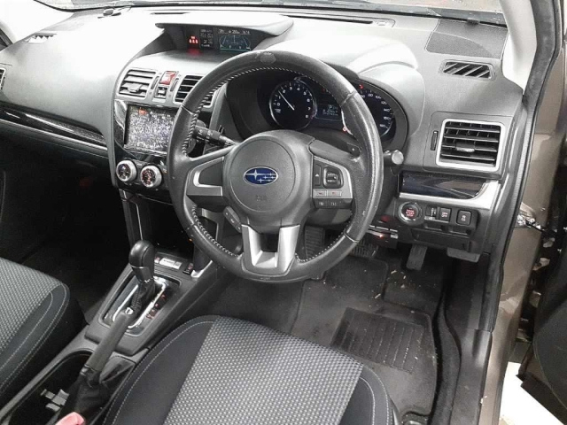 SUBARU FORESTER 2016