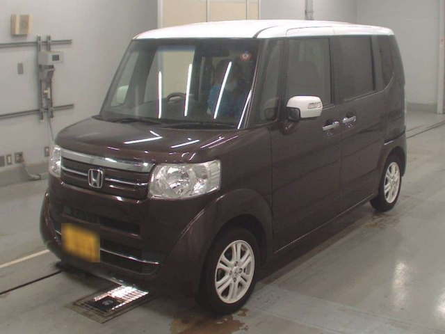 HONDA N BOX 2017