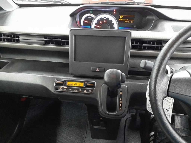 SUZUKI WAGON R 2024