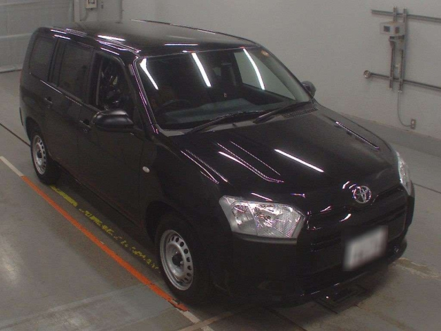 TOYOTA PROBOX 2025