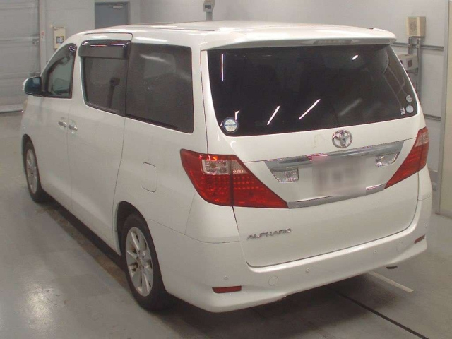 TOYOTA ALPHARD 2008