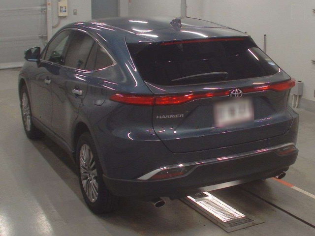 TOYOTA HARRIER 2020