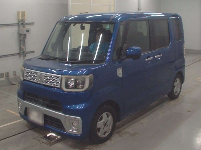 DAIHATSU WAKE 2014