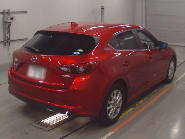MAZDA AXELA 2017