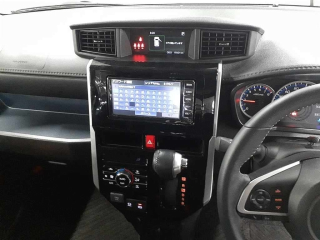 TOYOTA ROOMY 2021