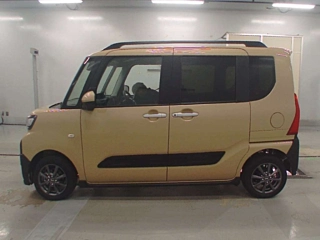 DAIHATSU TANTO 2024