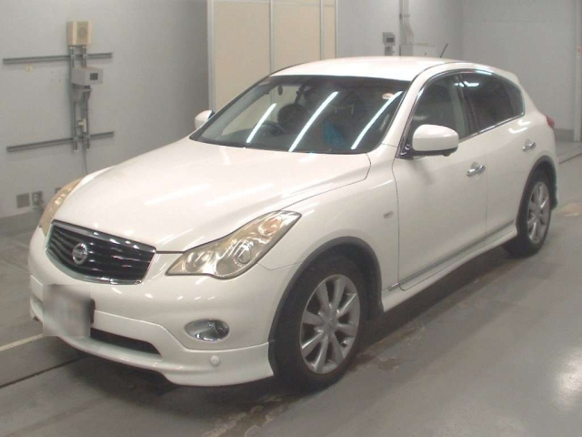 NISSAN SKYLINE CROSSOVER 2010