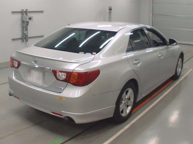TOYOTA MARK X 2009